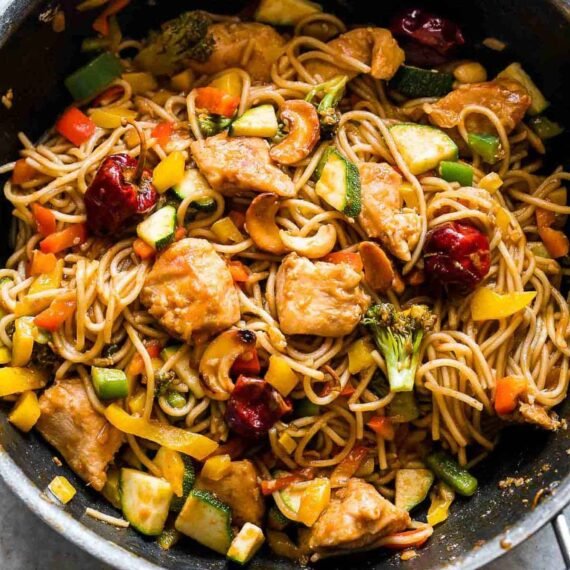 Cashew Gobi Noodles