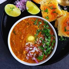 Butter Pav Bhaji 2 PCs