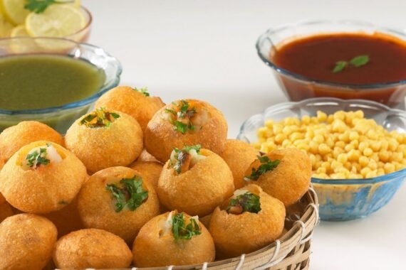 Pani Puri 8 Pcs - Image 3